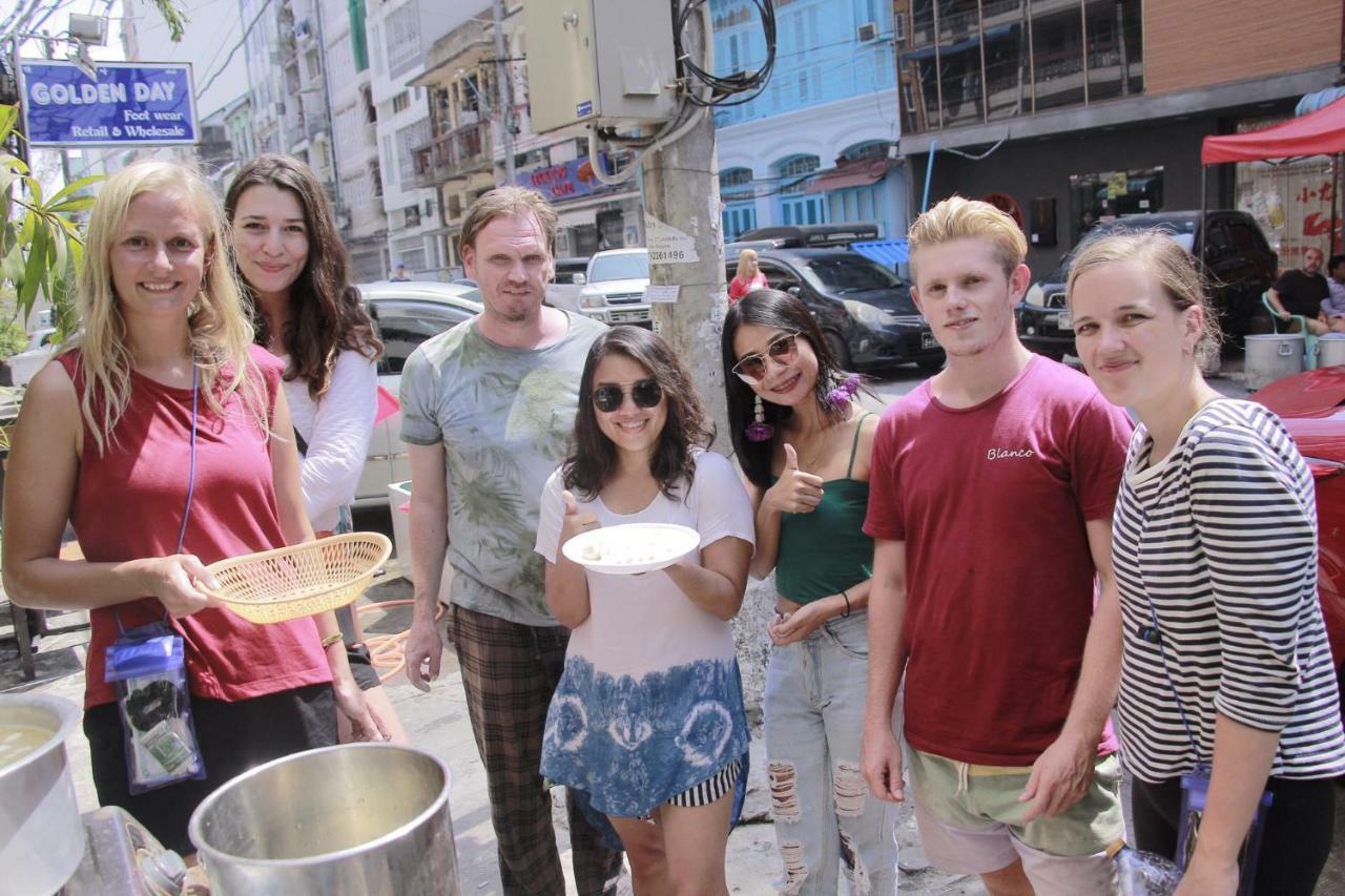 The Lodge Yangon Hostel Екстер'єр фото